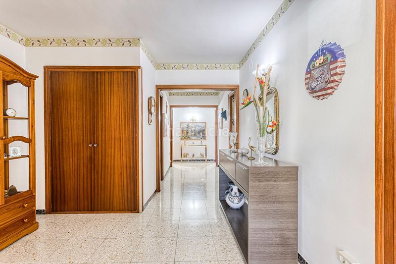 Foto c3ab0efa-ad0c-46c2-8fe0-923c99c0d7be. Casa chalet adosat a en Llevant Igualada