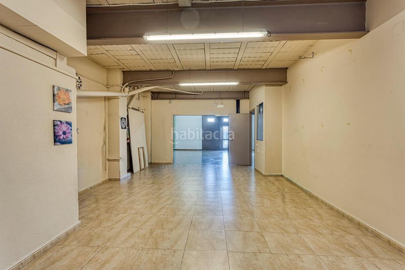 Foto d471a7de-c222-4351-a1c4-b804c3f4059c. Casa chalet adosat a en Llevant Igualada