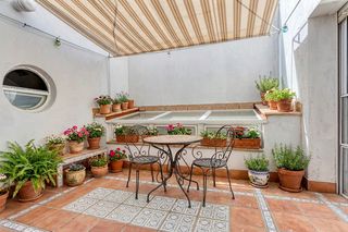 Piso en Vilanova del Camí. Espectacular dúplex a la inversa al centre de vilanova del camí