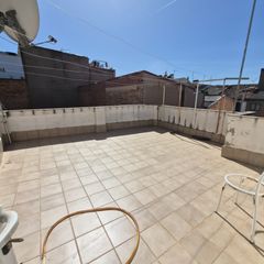 Haus in Centre. Gran oportunitat al centre d'igualada: casa amb magatzem de 170