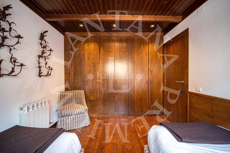 Foto d4eab954-d54c-4d73-9e88-d01c2b22a6ac. Tríplex en desconocido 28 imponente triplex con impresionantes vistas en pleta nheu en Naut Aran