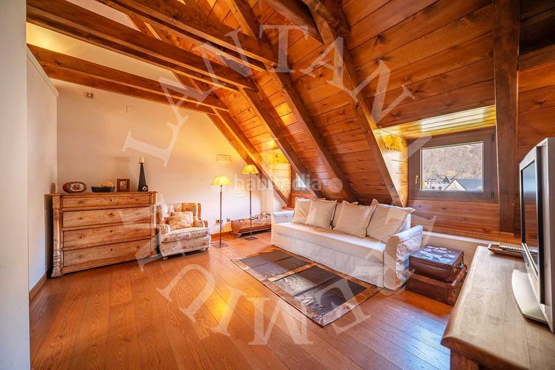 Foto 27e082b5-c523-4ef9-808a-d7d77de4aae0. Reihenhaus in carrèr de santa eulària 19 in Unha Naut Aran