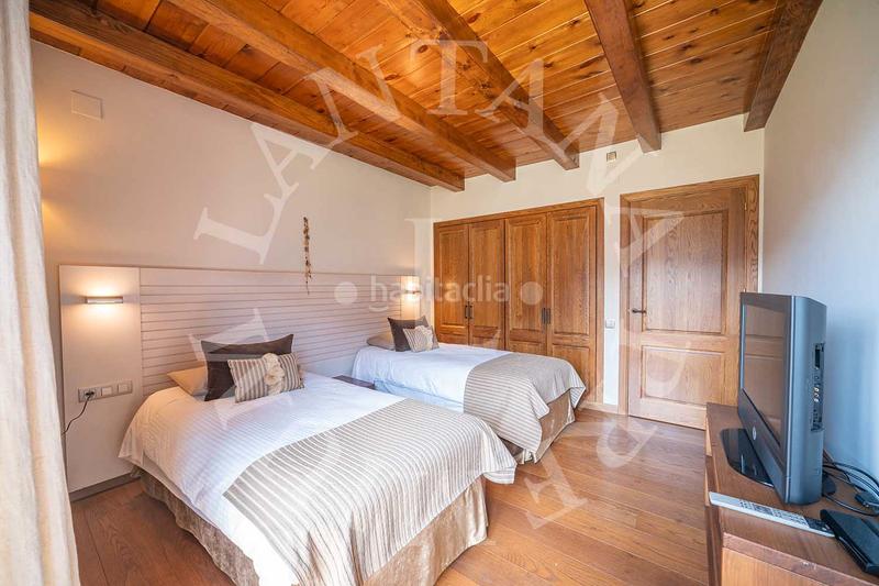 Foto 7b5c2911-f6bb-44fa-bbbd-75673d0bbba8. Reihenhaus in carrèr de santa eulària 19 in Unha Naut Aran