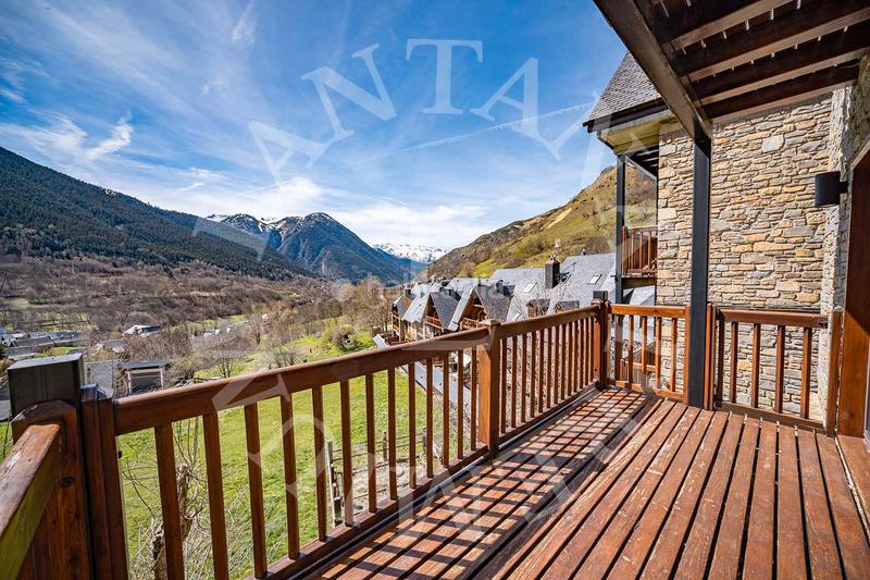 Foto df74106d-11e3-42c0-b752-eb903e95897f. Reihenhaus in carrèr de santa eulària 19 in Unha Naut Aran