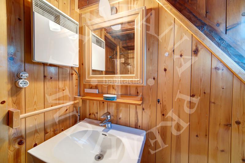 Foto 8fa3b537-717b-469c-a411-e912659ad1cd. Haus in desconocido 32 in Baquèira Naut Aran