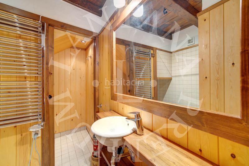 Foto 916acab8-02ac-430f-9e89-4700e2d9d1c4. Haus in desconocido 32 in Baquèira Naut Aran