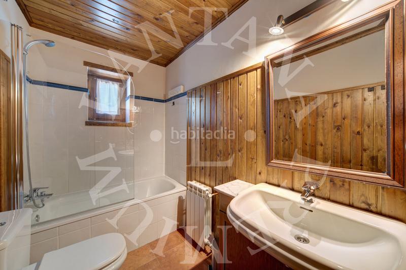 Foto ae4500d5-d232-47e9-9596-e70f8adf108b. Appartement dans a beret s/n dans Baquèira Naut Aran