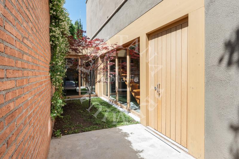 Foto 23e983c4-e9db-4f8a-bb94-8c386c990f25. Maison avec chauffage parking dans Sarrià Barcelona