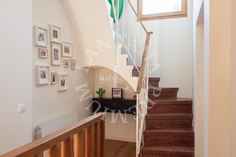 Foto 5c2067a0-cb22-460f-abb8-749389c0db6f. Maison avec chauffage parking dans Sarrià Barcelona