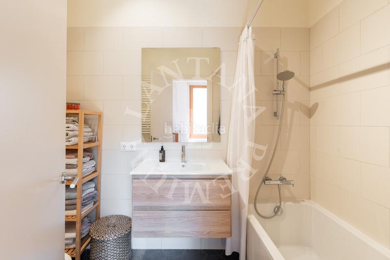 Foto 63cc00e2-484e-44f1-98e6-9062d3205974. Maison avec chauffage parking dans Sarrià Barcelona