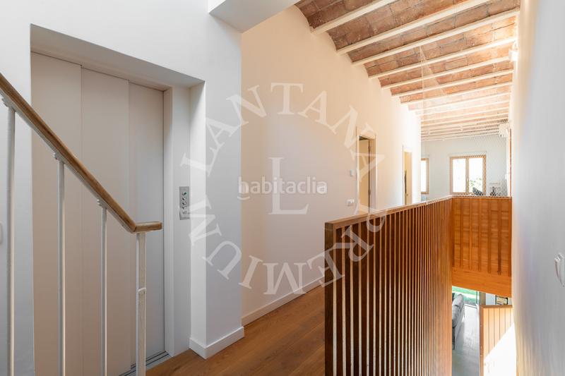 Foto a8c687d8-fa9b-4676-9366-e1a94093727e. Maison avec chauffage parking dans Sarrià Barcelona