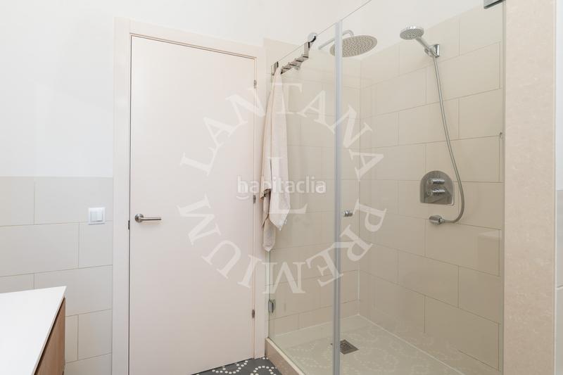 Foto ce722a9d-4ebd-43f3-84a4-de1be52b2ca8. Maison avec chauffage parking dans Sarrià Barcelona