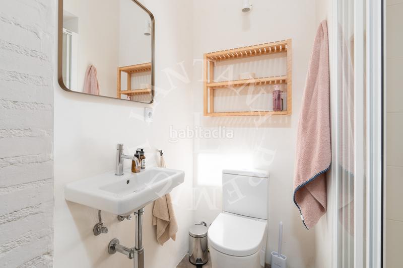 Foto f070cd06-bc58-4211-a2a2-faa296704175. Maison avec chauffage parking dans Sarrià Barcelona