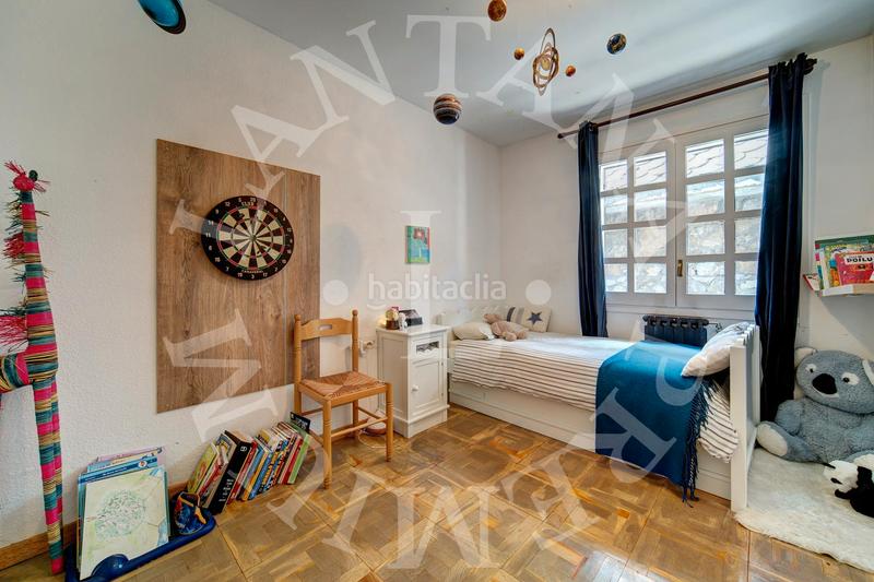 Foto f310f0fb-a63f-4c8d-9f3e-f481213511e8. Chalet con camino riscaldamento parcheggio piscina in Naut Aran