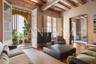 Etagenwohnung  Carrer d'en xucl 8. Exclusividad en el corazn de barcelona