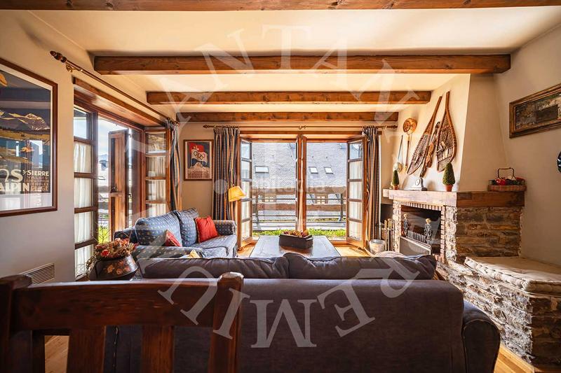 Foto b119dc78-a310-487a-8e44-d25cef560613. Appartement dans n/a dans Baquèira Naut Aran