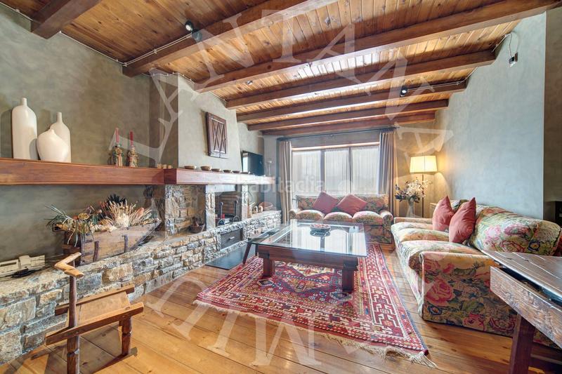 Foto 5bc91f59-5d3b-43a6-a434-71b2ec0b73f9. Casa adossada a a beret s/n a Baquèira Naut Aran