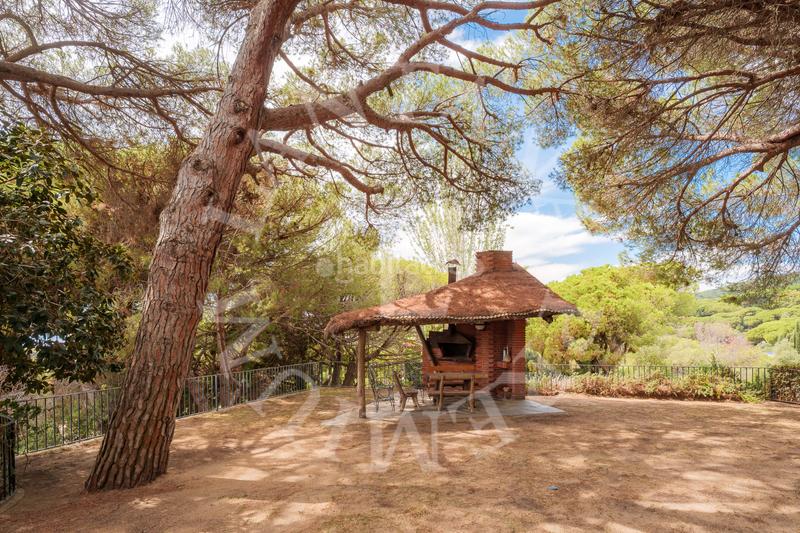 Foto 1e4511d7-1231-4d4a-ae35-f575187f0eb4. Casa con camino riscaldamento parcheggio piscina in Sant Andreu de Llavaneres