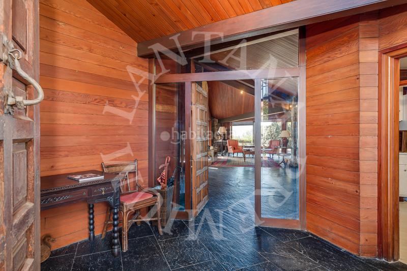 Foto ae2f84d4-abb5-4f71-b870-7d8dd5d5b2d8. Casa con camino riscaldamento parcheggio piscina in Sant Andreu de Llavaneres