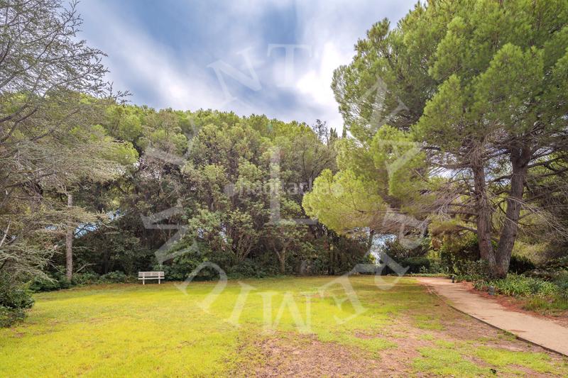 Foto b92aa7c6-4cdb-44ca-8686-69249885b453. Casa con camino riscaldamento parcheggio piscina in Sant Andreu de Llavaneres