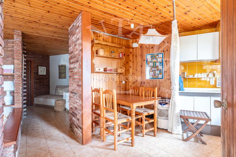 Foto bdfca38d-c862-4375-9654-9ab2b3cc7c31. Casa con camino riscaldamento parcheggio piscina in Sant Andreu de Llavaneres