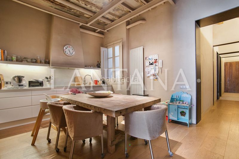 Foto a6d5ce0b-076a-4977-8689-52cf554d7d73. Pis amb calefacció a Raval Barcelona