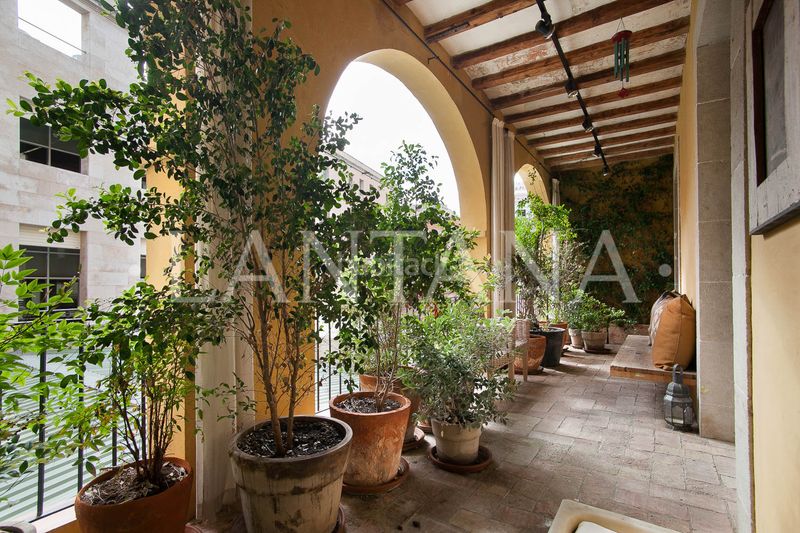 Foto c7254207-e988-4405-ba75-2f2e2d852e35. Pis amb calefacció a Raval Barcelona