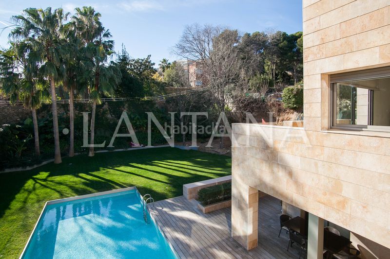 Foto 819426a6-6308-463b-8b90-f15555171571. Casa amb calefacció aparcament piscina a Pedralbes Barcelona