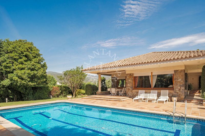 Foto 6183db79-4ae8-4b88-a2a8-2560afe87ec9. House with parking in Centre Garriga (La)