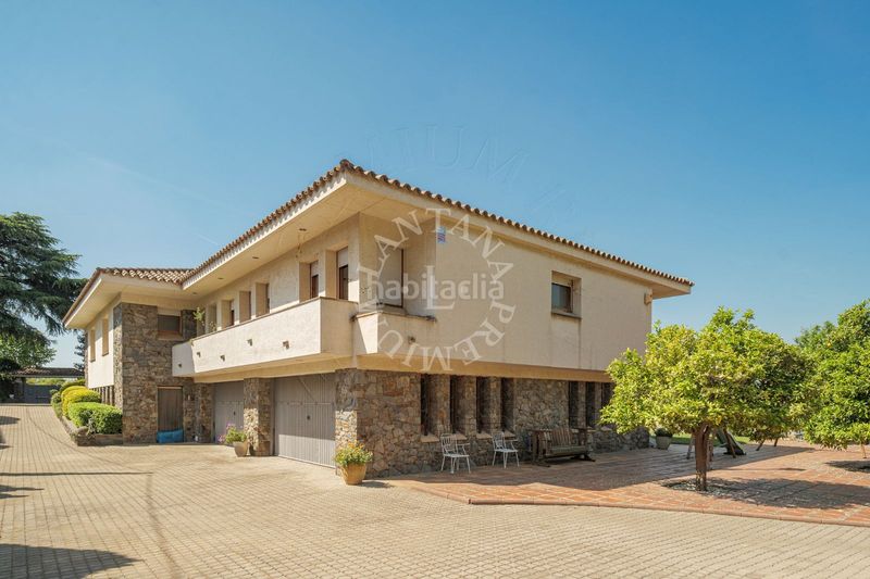 Foto 9696224c-952f-4243-bf69-8b2045819a4a. House with parking in Centre Garriga (La)