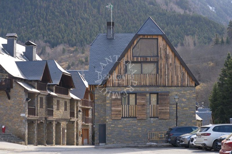 Foto 5cb200b5-6d1c-4ae0-8320-e9ba4cac8c09. Casa amb calefacció aparcament a Tredòs Naut Aran