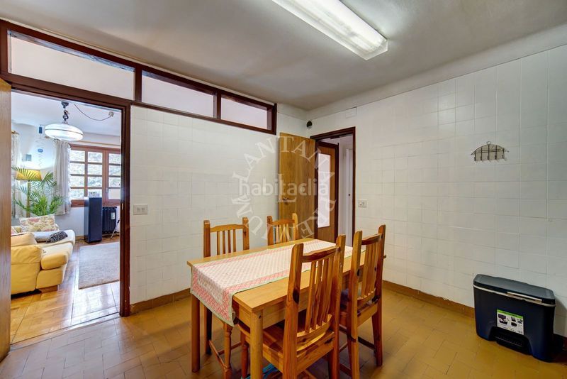 Foto 0de7f792-a857-4cb0-968c-904af5f9c445. Casa amb aparcament a Salardú Naut Aran