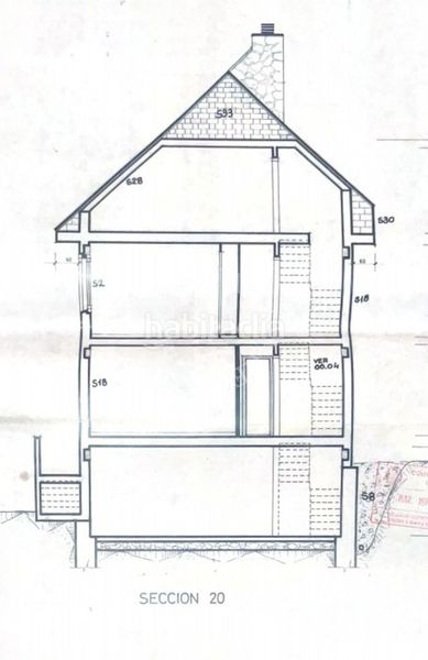 Foto 4e06dd04-1be5-4484-a443-a46db4b1e4b6. Casa amb aparcament a Salardú Naut Aran