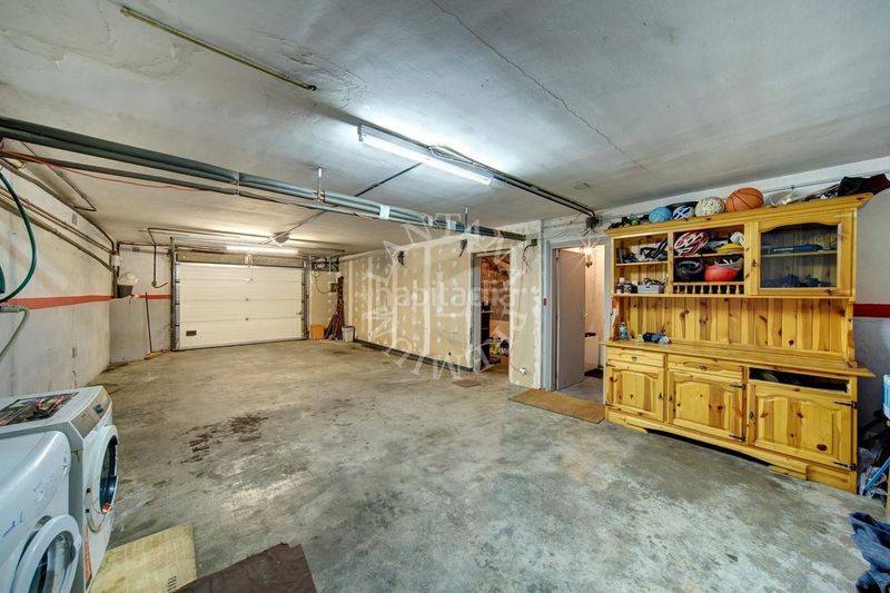 Foto 5f07706b-99fa-42a1-a584-a9a7e63c2086. Casa amb aparcament a Salardú Naut Aran