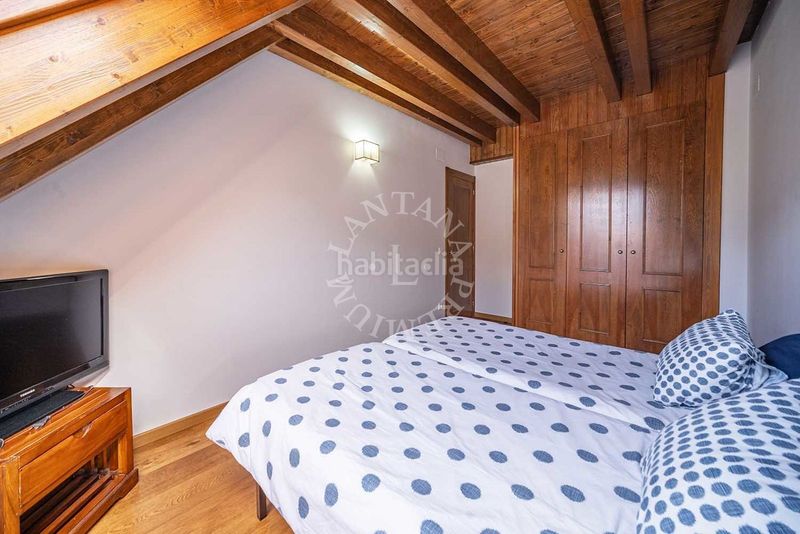 Foto 9d6332d9-d4e8-4544-8432-e1dd8c2ac56e. Casa  con jardin, parking y vistas en la zona alta de Vielha en Vielha e Mijaran