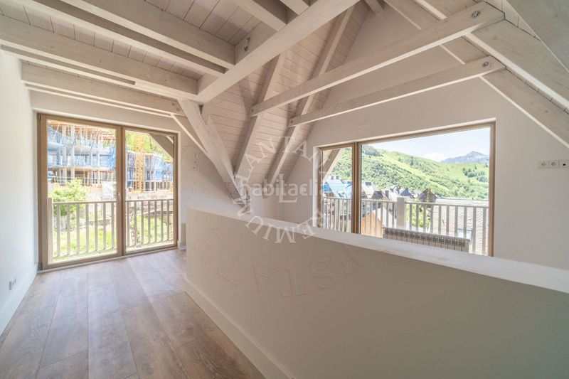 Foto 2fa4b6b9-7b99-4b9c-8f9b-e8830094a073. Casa amb aparcament a Bagergue Naut Aran