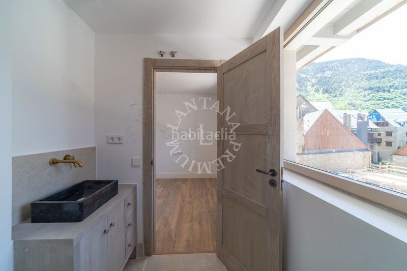 Foto 61becaeb-9266-45d8-99ac-91fb6729e709. Casa amb aparcament a Bagergue Naut Aran