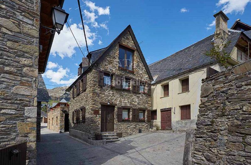Foto 0c18fd7f-2b51-4617-b568-9a9d7df1c382. Casa a Bagergue Naut Aran