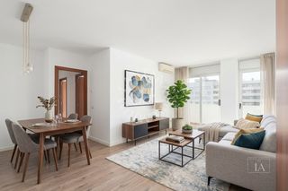 Appartement  Taulat. Piso con vistas en diagonal mar