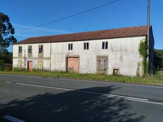 Masia  Rúa corredoira 91. Casa tradicional en bembibre para rehabilitar con gran potencial