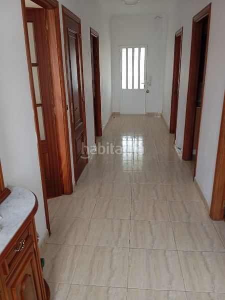 Foto 61d4698c-35a2-42a7-aedd-80367e834fa9. House in a ponte rosende 49 in Carballo