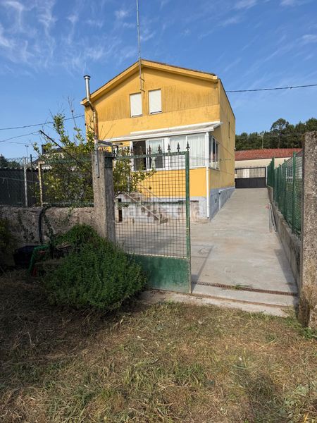 Foto 6229b905-c986-4b6e-9a9a-a99b132e480e. House in a ponte rosende 49 in Carballo