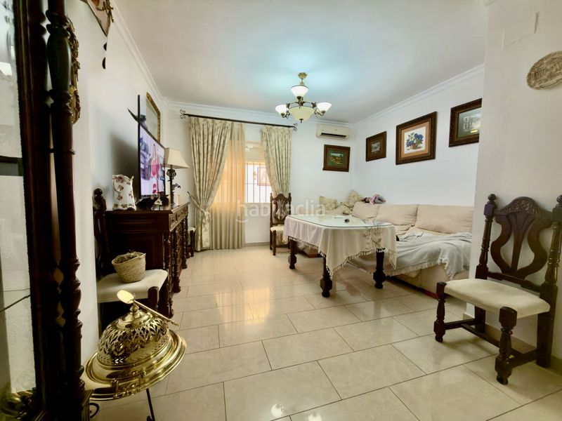 Foto 38308446-2015-4e87-9d66-d0cc5440058e. Casa  en venta , 4 dormitorios. en Umbrete