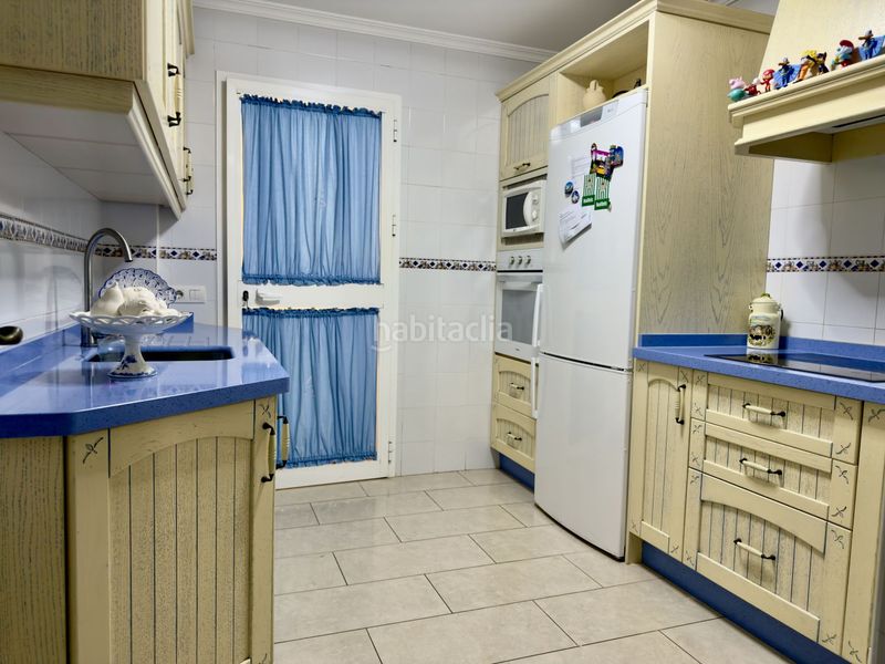 Foto 65d382b4-738b-4b44-96ff-e7a739c585d0. Casa  en venta , 4 dormitorios. en Umbrete