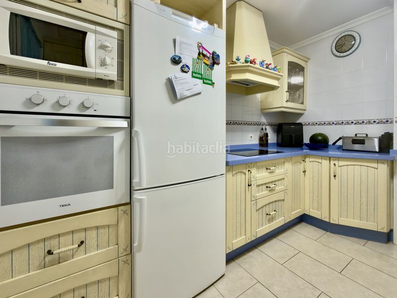 Foto a484aa63-d556-4840-bc45-745d894437b1. Casa  en venta , 4 dormitorios. en Umbrete