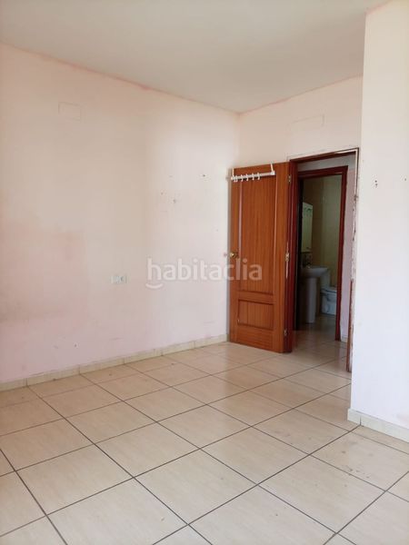 Foto 111273ed-0a83-44f0-8964-e0fb560753ac. Pis amb aparcament a Centro - Barriada Mallorca Camas