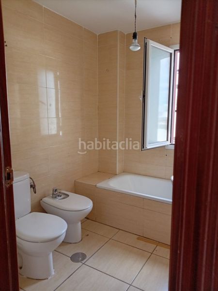 Foto a3474c7d-3f15-4753-80ac-293c0889a895. Pis amb aparcament a Centro - Barriada Mallorca Camas