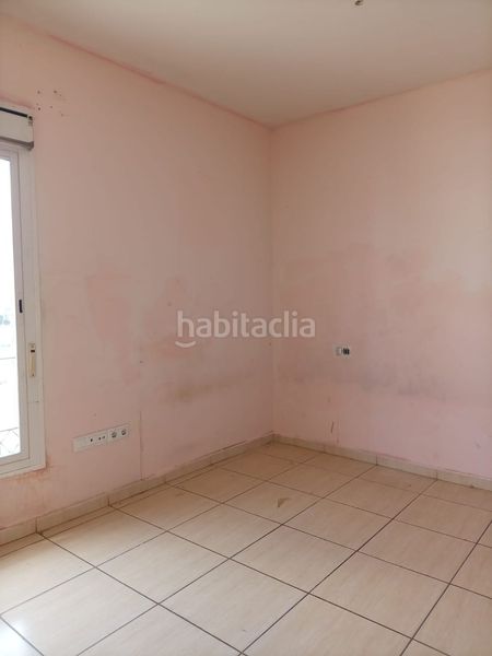 Foto ddd87e10-ca2d-41ea-a284-0b23e94807b7. Pis amb aparcament a Centro - Barriada Mallorca Camas
