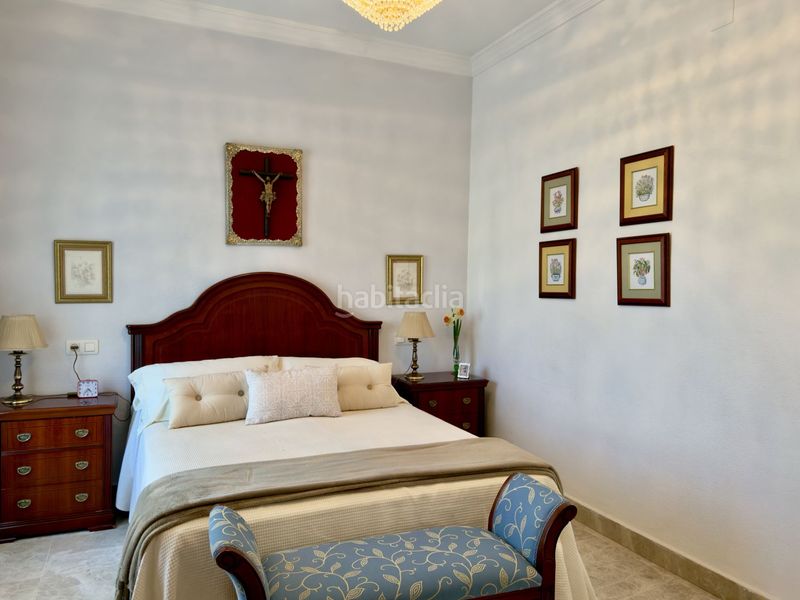 Foto bd65a96b-3d39-4b8b-8687-e0449fe79471. Casa amb calefacció aparcament a Aljamar Tomares