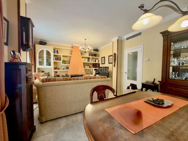 Foto fbd012fc-0536-4c18-8881-9884807253f0. Casa amb calefacció aparcament a Aljamar Tomares